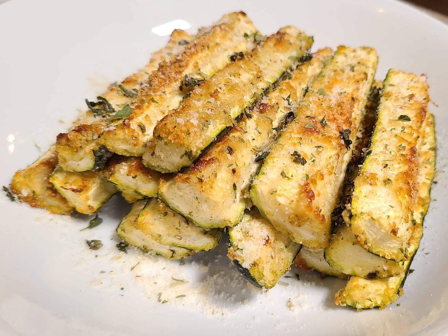 Baked Parmesan Zucchini Fries