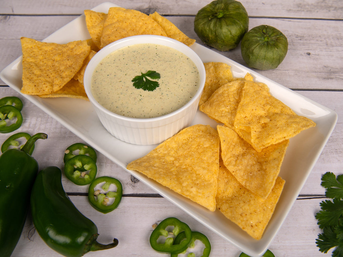 Creamy Jalapeño Dip - Copycat Chuy’s Recipe