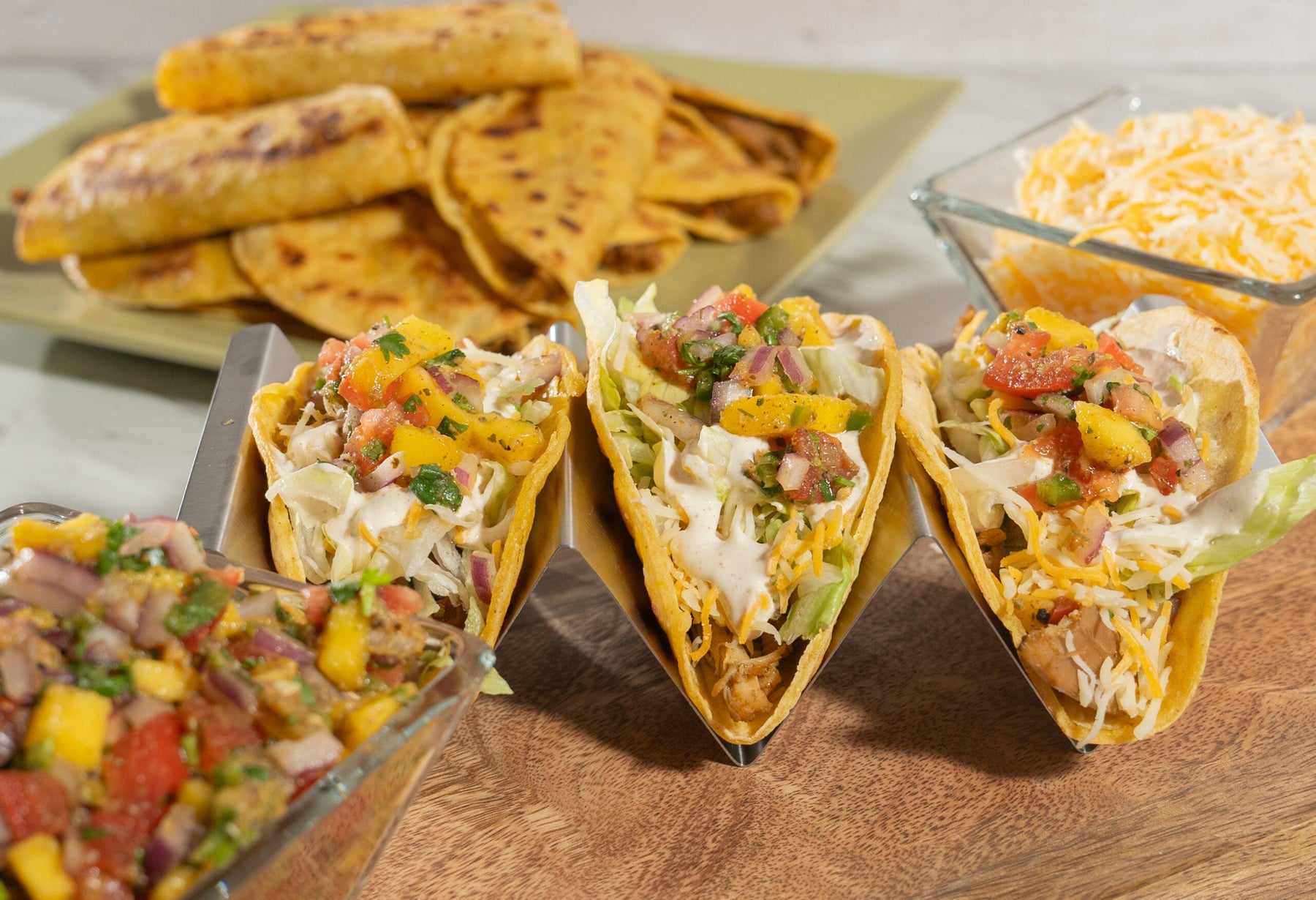 Party Chicken Tacos with Mango Pico de Gallo