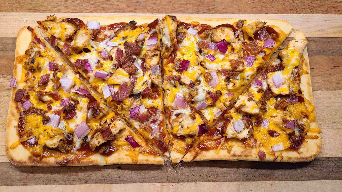 Easy BBQ Chicken Flatbread Pizzas