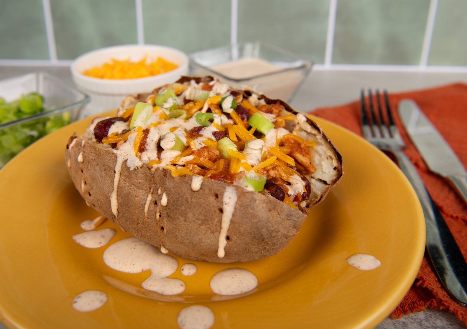 Chili-Stuffed Baked Potatoes