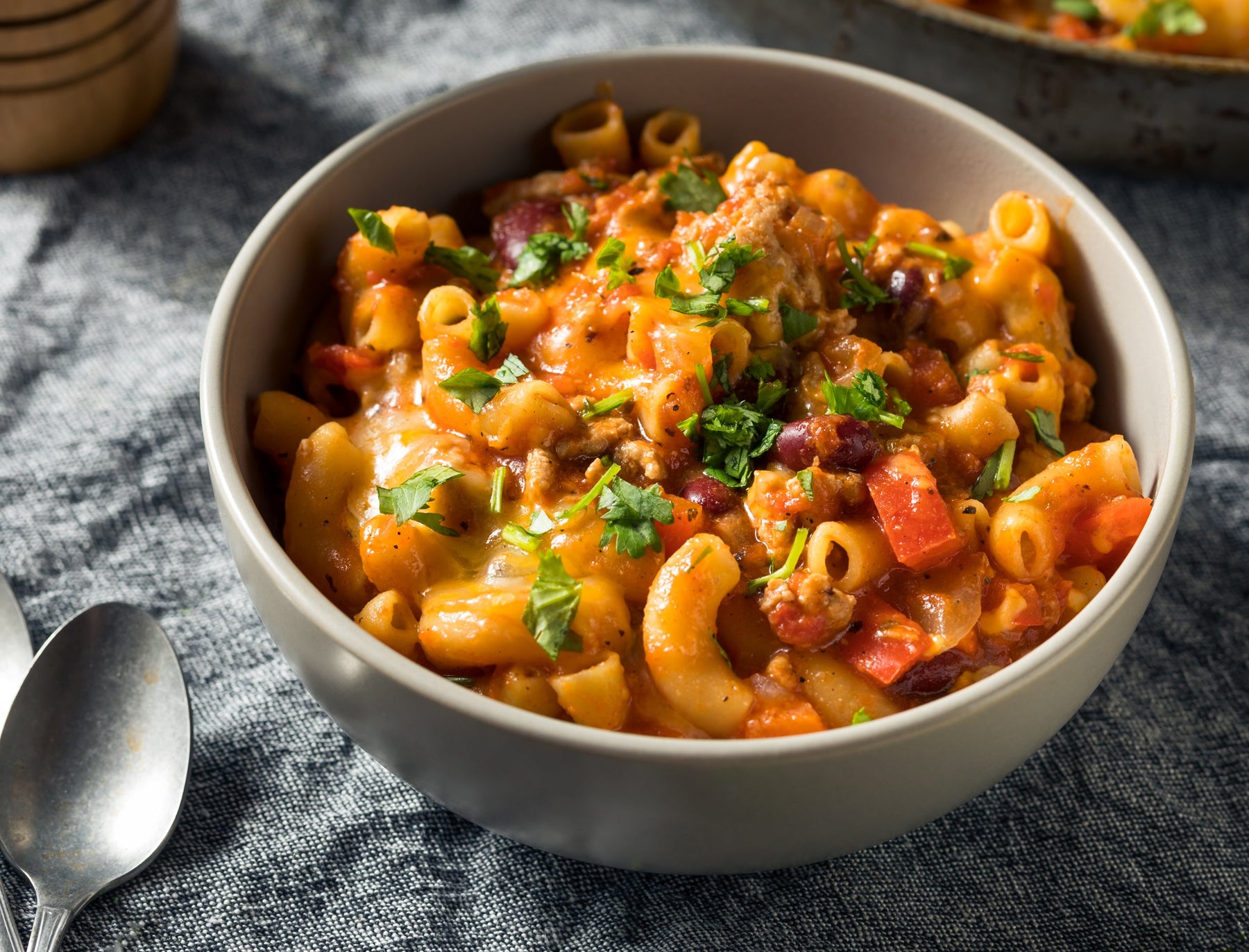 One Pot Chili Mac & Cheese