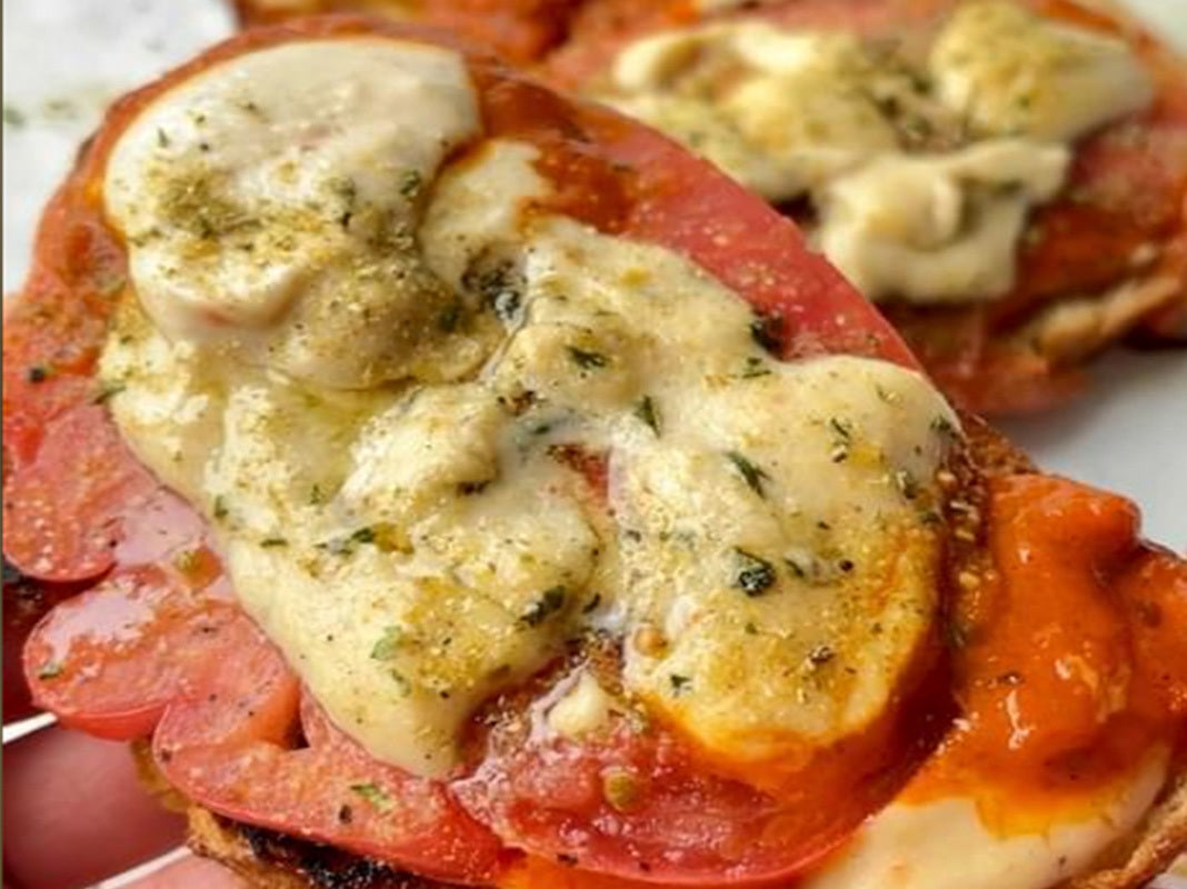 Vegan Pizza Toast