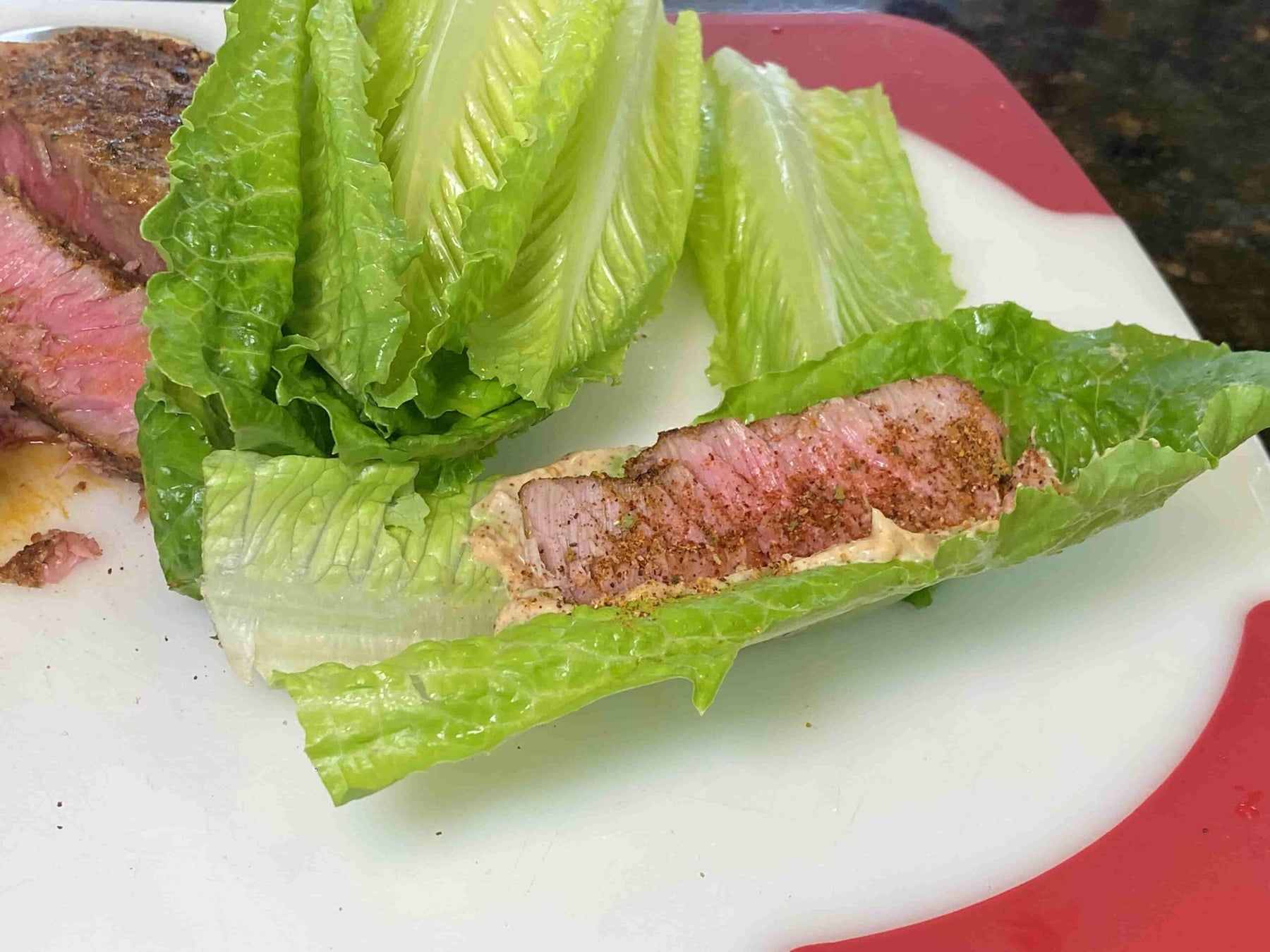 Tuna Steak Lettuce Wrap