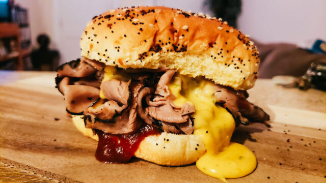 Arby’s Beef and Cheddar with Arby’s Red Sauce (Arby’s Copycat Recipe)