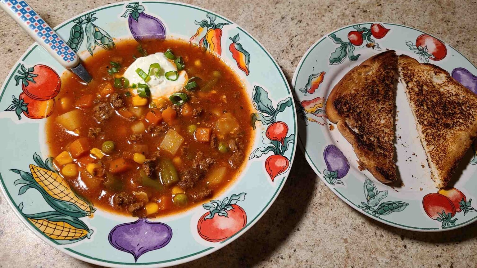 Vegetable Soup in a bowl with toast