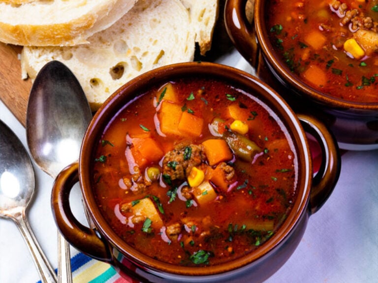 Crock Pot Vegetable Beef