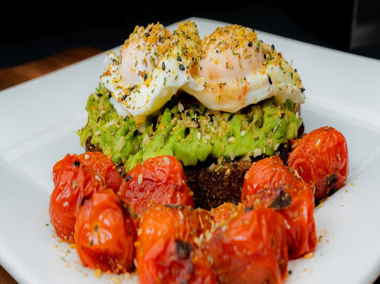 Crunchy Egg and Avocado Toast