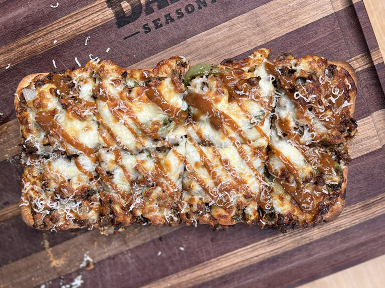Philly Cheesesteak flatbread pIzza