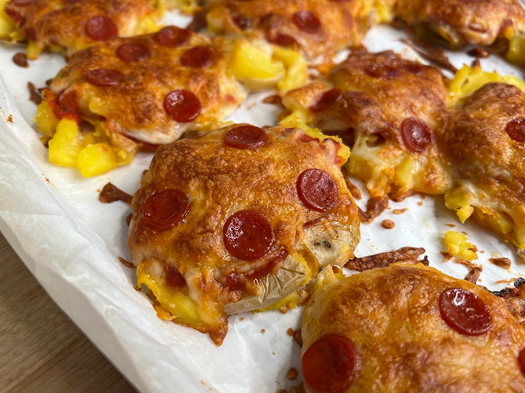 Crispy pizza smashed potatoes